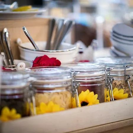 Cristoforo Colombo Hotel 4*