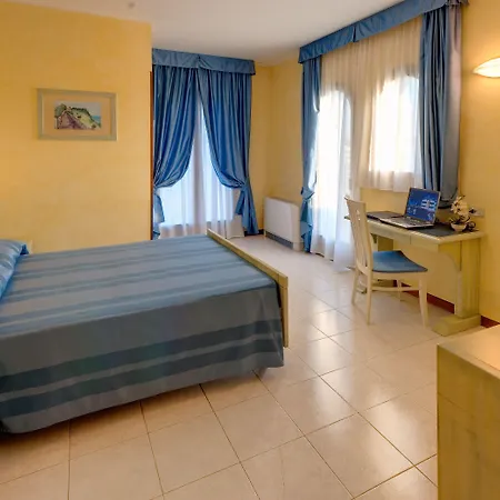 Cristoforo Colombo Hotel Osimo