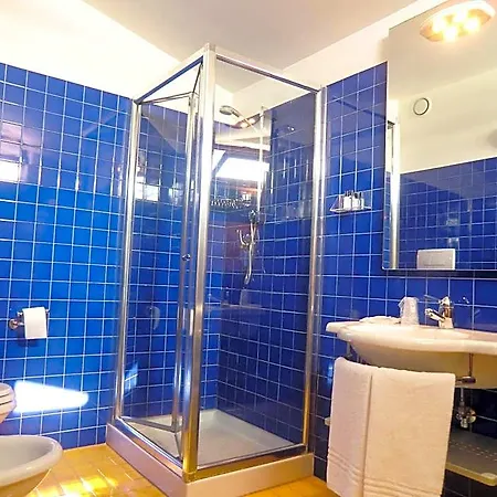 Cristoforo Colombo Hotel 4*