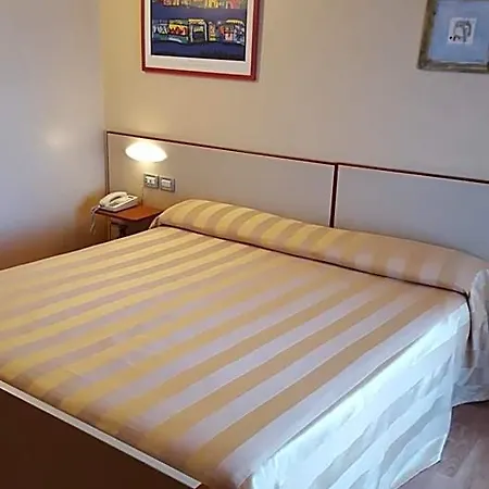 Cristoforo Colombo Hotel 4*