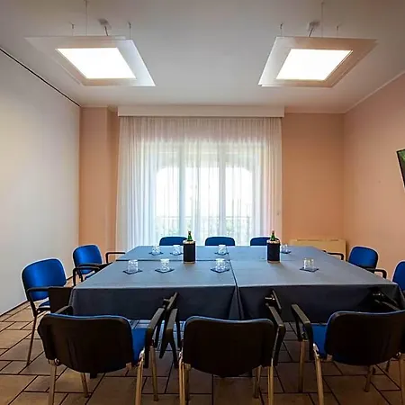 Cristoforo Colombo 4* Osimo