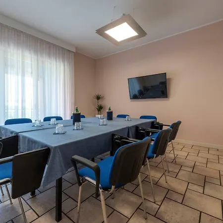 Cristoforo Colombo 4* Osimo