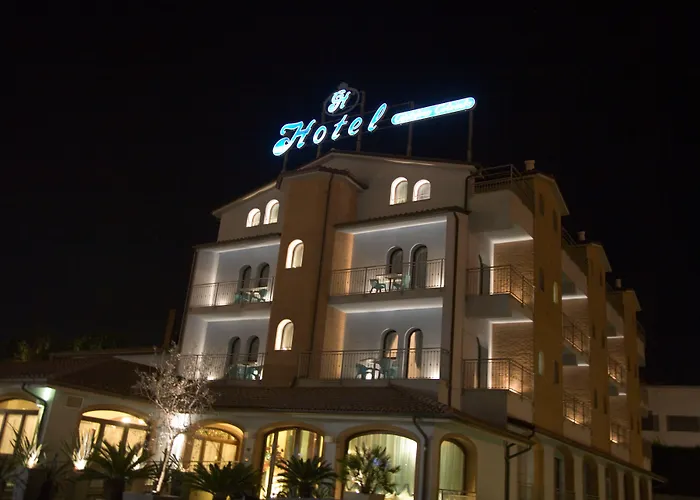 Cristoforo Colombo 4* Osimo