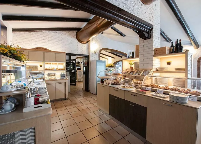 Cristoforo Colombo 4* Osimo